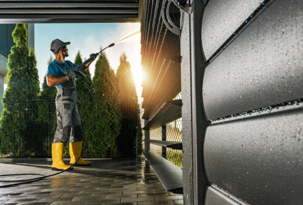 Why Choose Our Certified Pressure Washing Experts for Your Project Needs in Sealy, TX?
